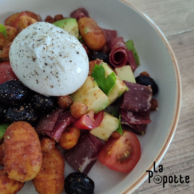 Salade de gnocchis crispy et burratina