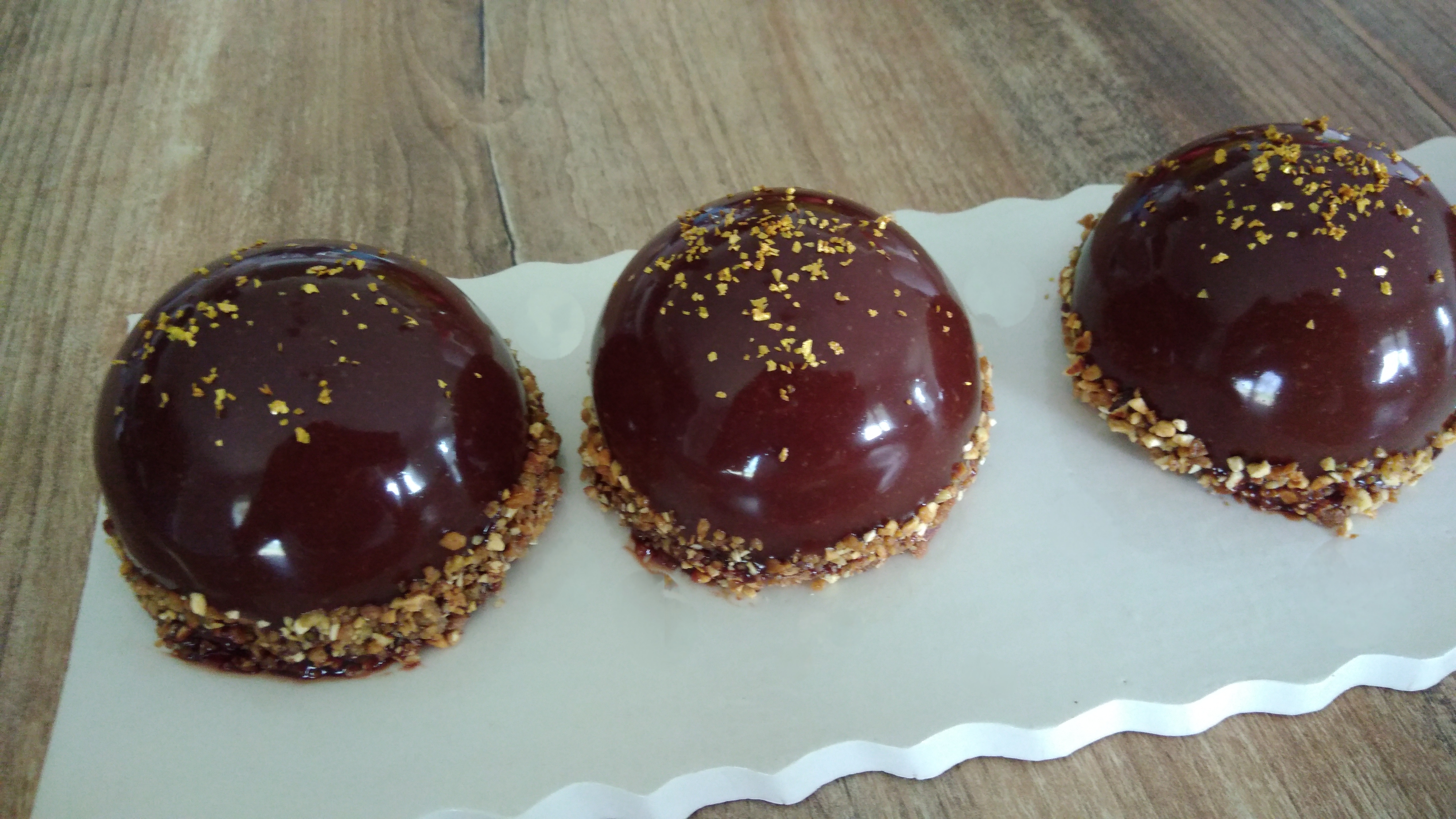 Glaçage noir miroir