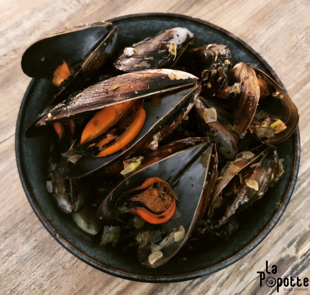 Moule à la bière IPA, au citron et fines herbes