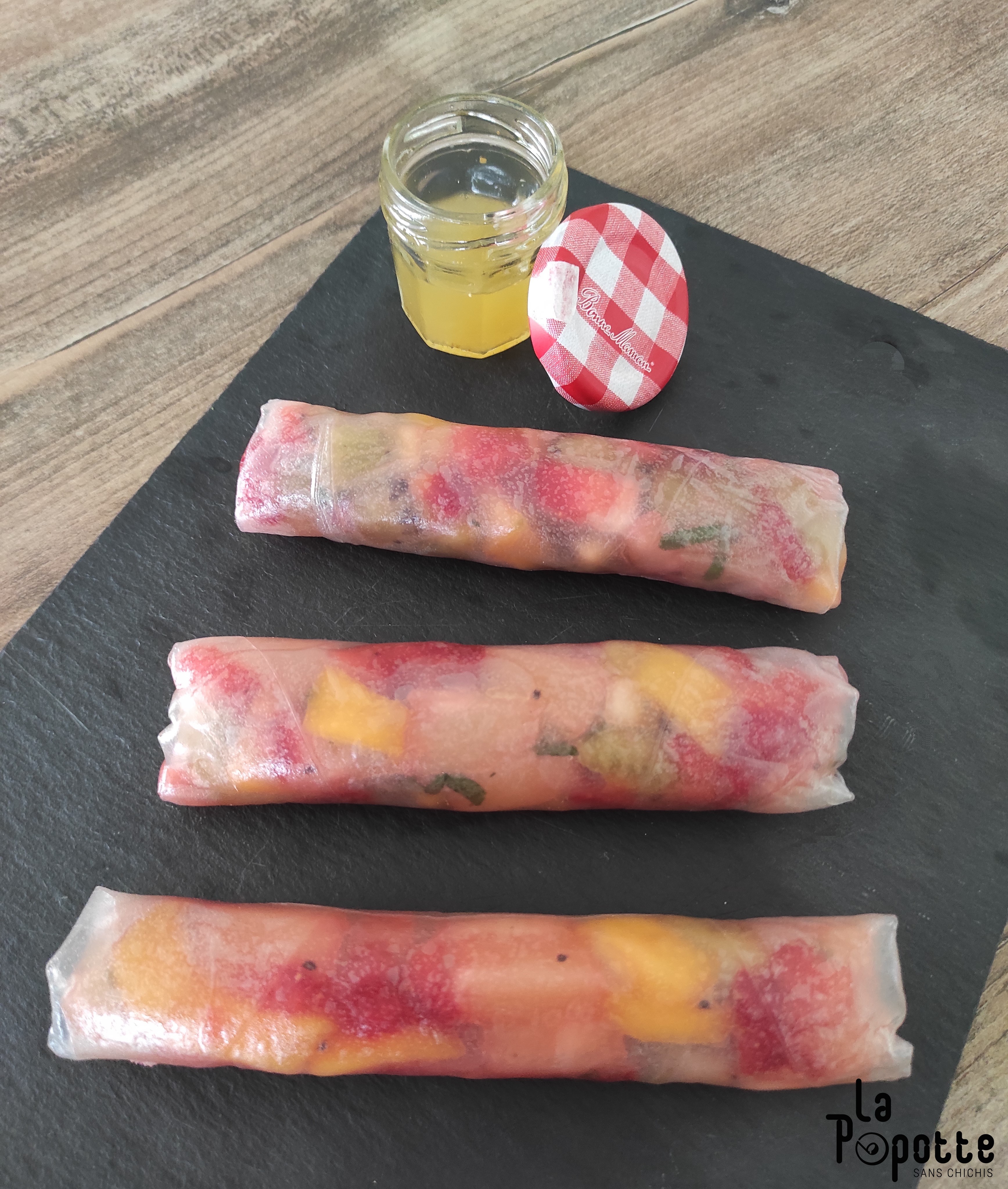 Rouleaux de printemps Tutti frutti et sa sauce miel citron vert