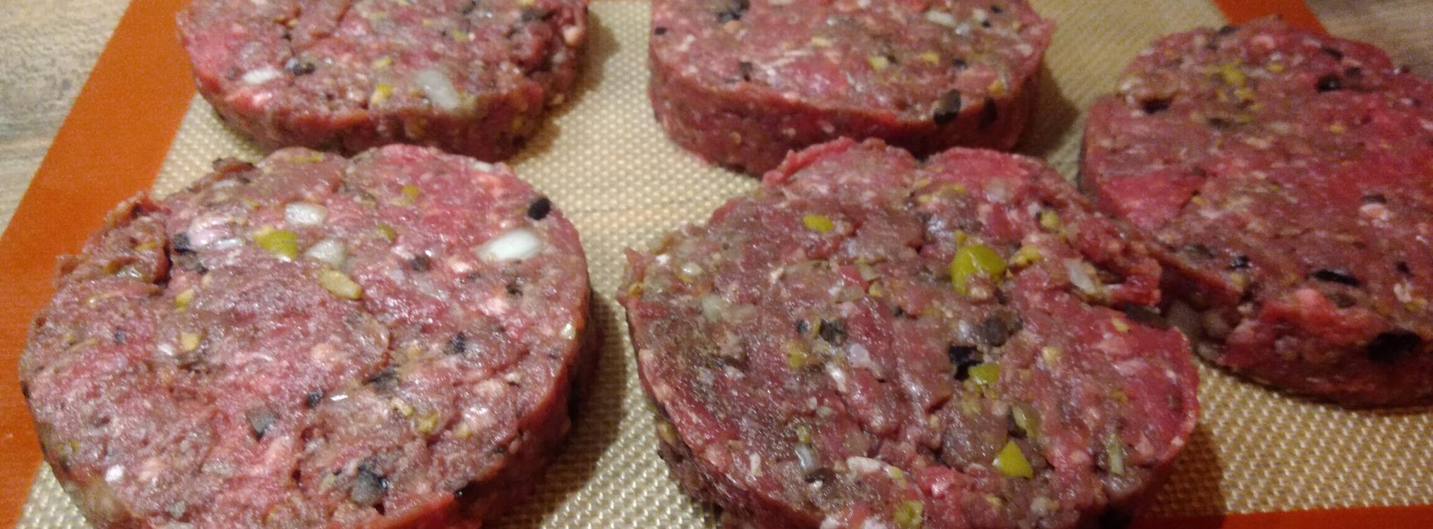 Steak haché aux deux olives...